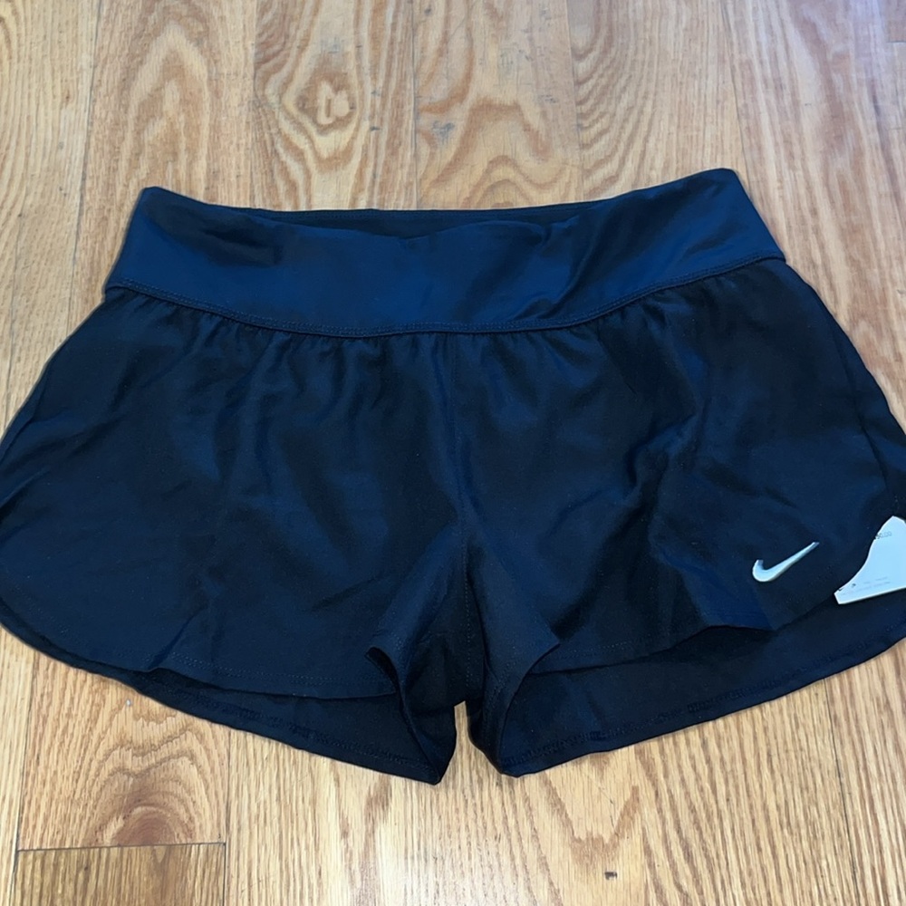 Nike Black Solid Element Women's Board Shorts - Picture 5 of 10